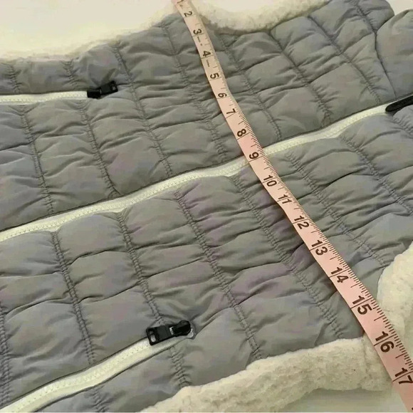 Calvin Klein Performance Ice Blue Sherpa Puffer Vest Women's Size Small - Picture 7 of 10